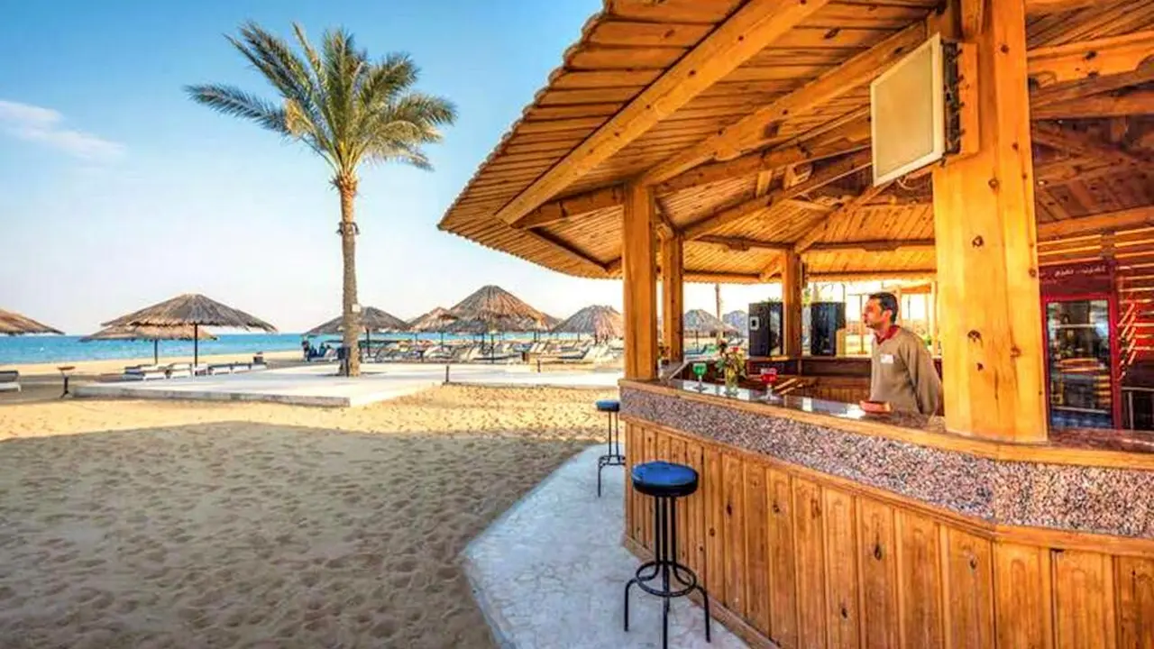 الفندق كيفي بالميرا بيتش - العين السخنة